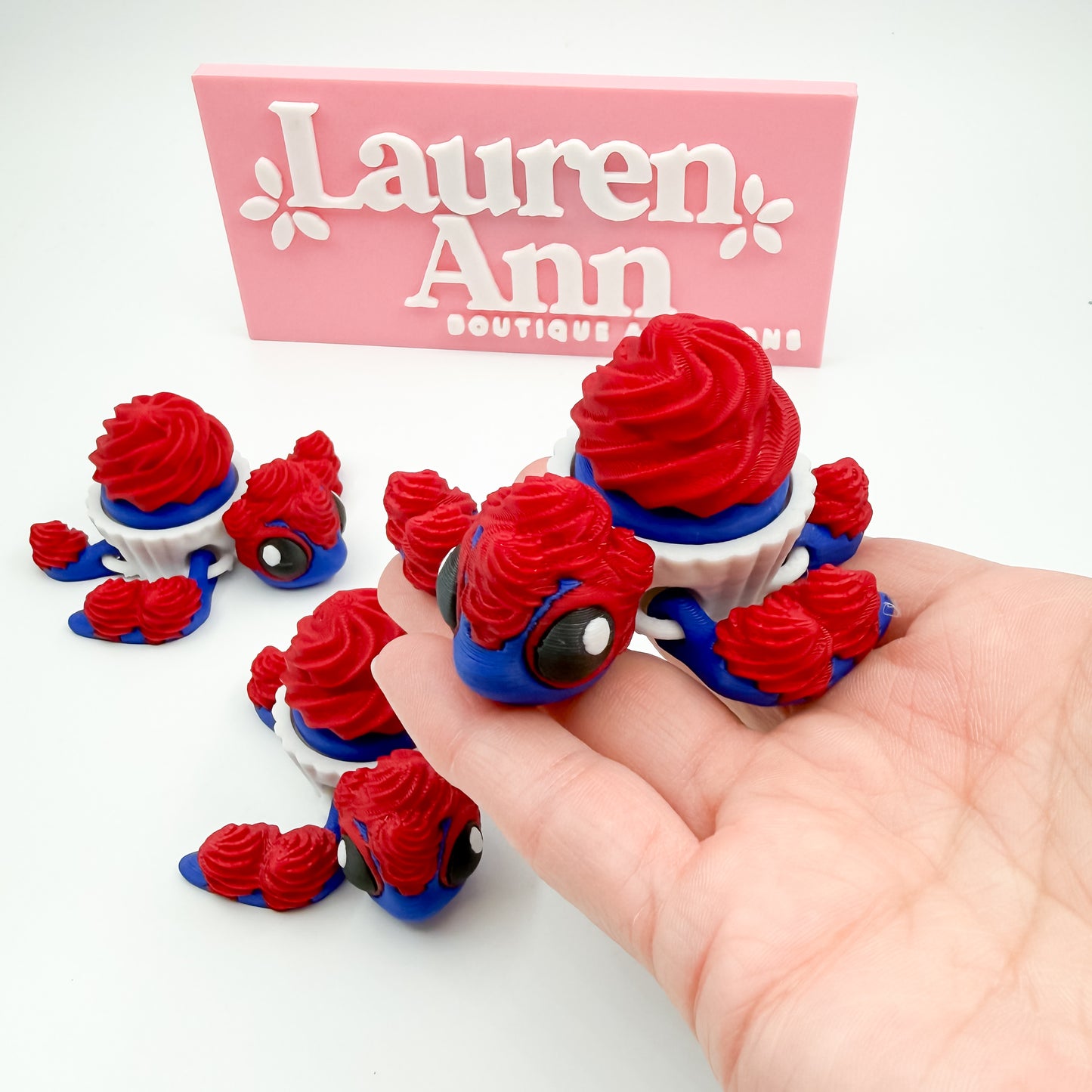 July 4th Cupcake Turtle Clicker