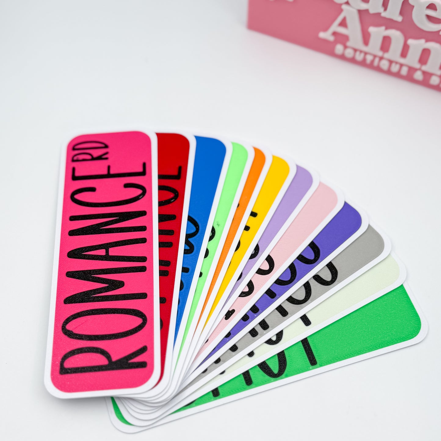 STREET SIGN BOOKMARKS – CUSTOMIZE YOUR READING ROUTE! 📚✨