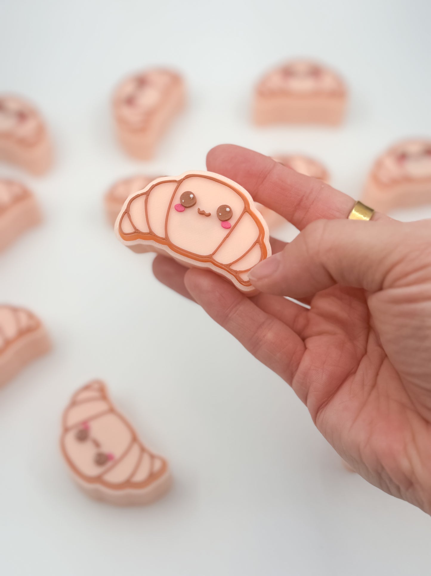 3D Printed Croissant Clicker