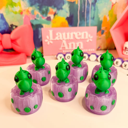 Spinning Dino Egg Clicker