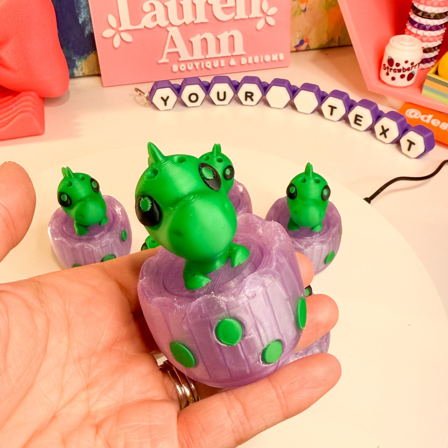 Spinning Dino Egg Clicker
